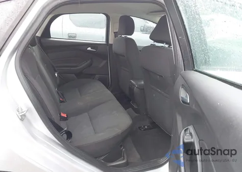 2016 Ford Focus Se z USA, uszkodzony, nr VIN 1FADP3F28GL403469